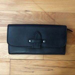 NWOT Frye leather wallet